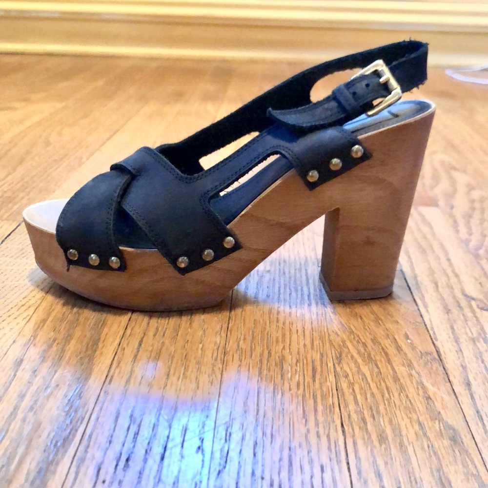 Wooden platform sandals clogs natural leather